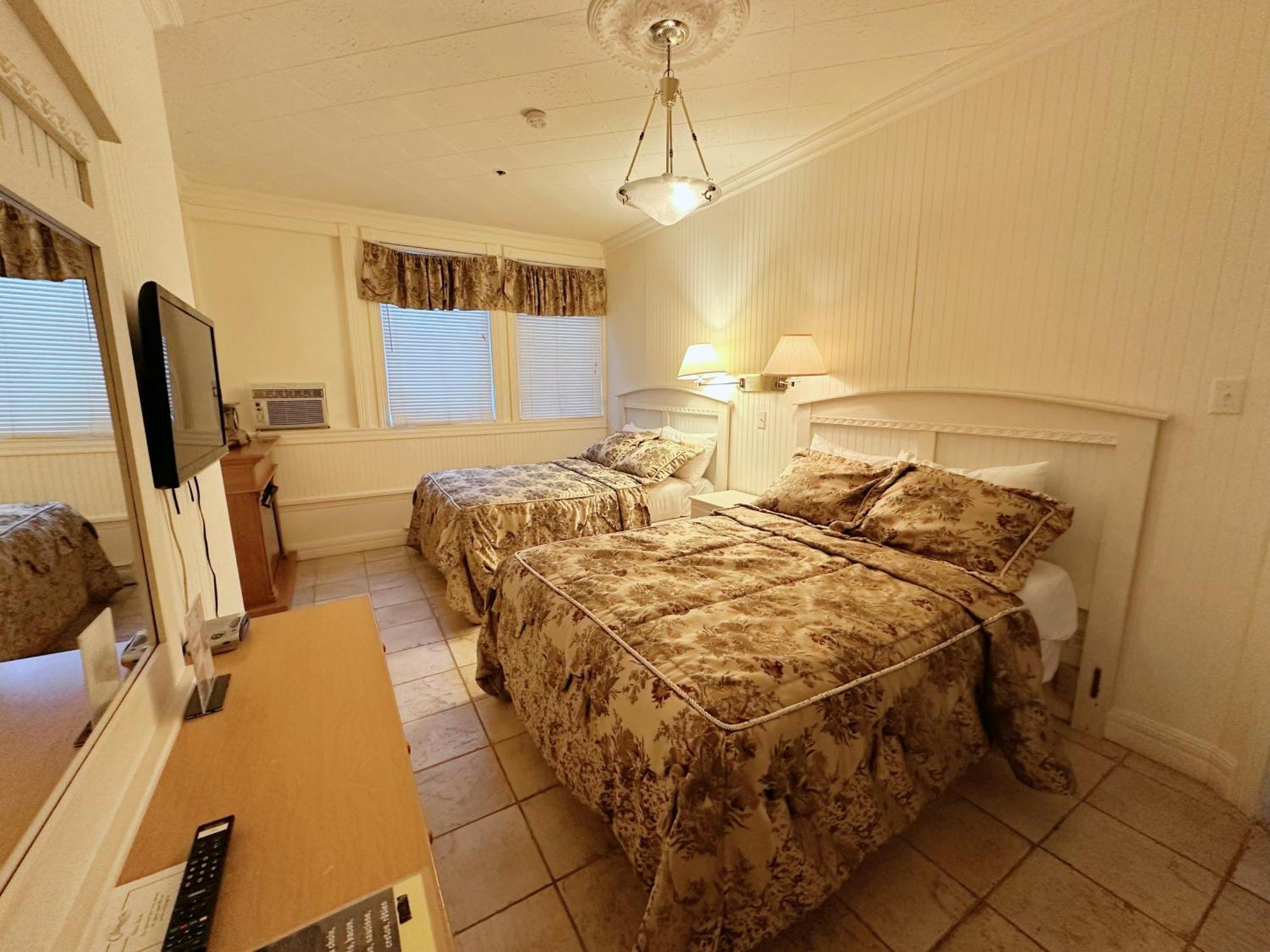 Hotel La Caravelle Baie-Comeau Eksteriør billede