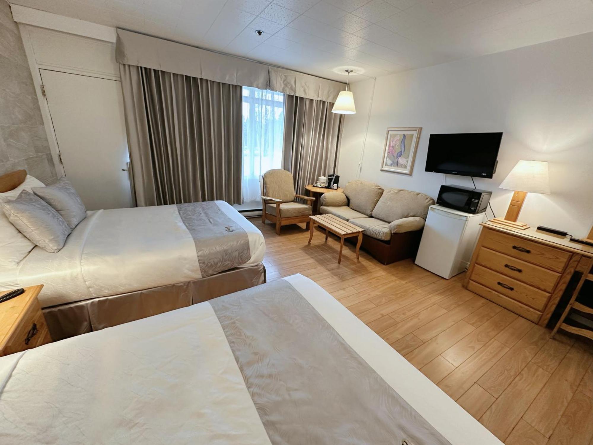 Hotel La Caravelle Baie-Comeau Eksteriør billede