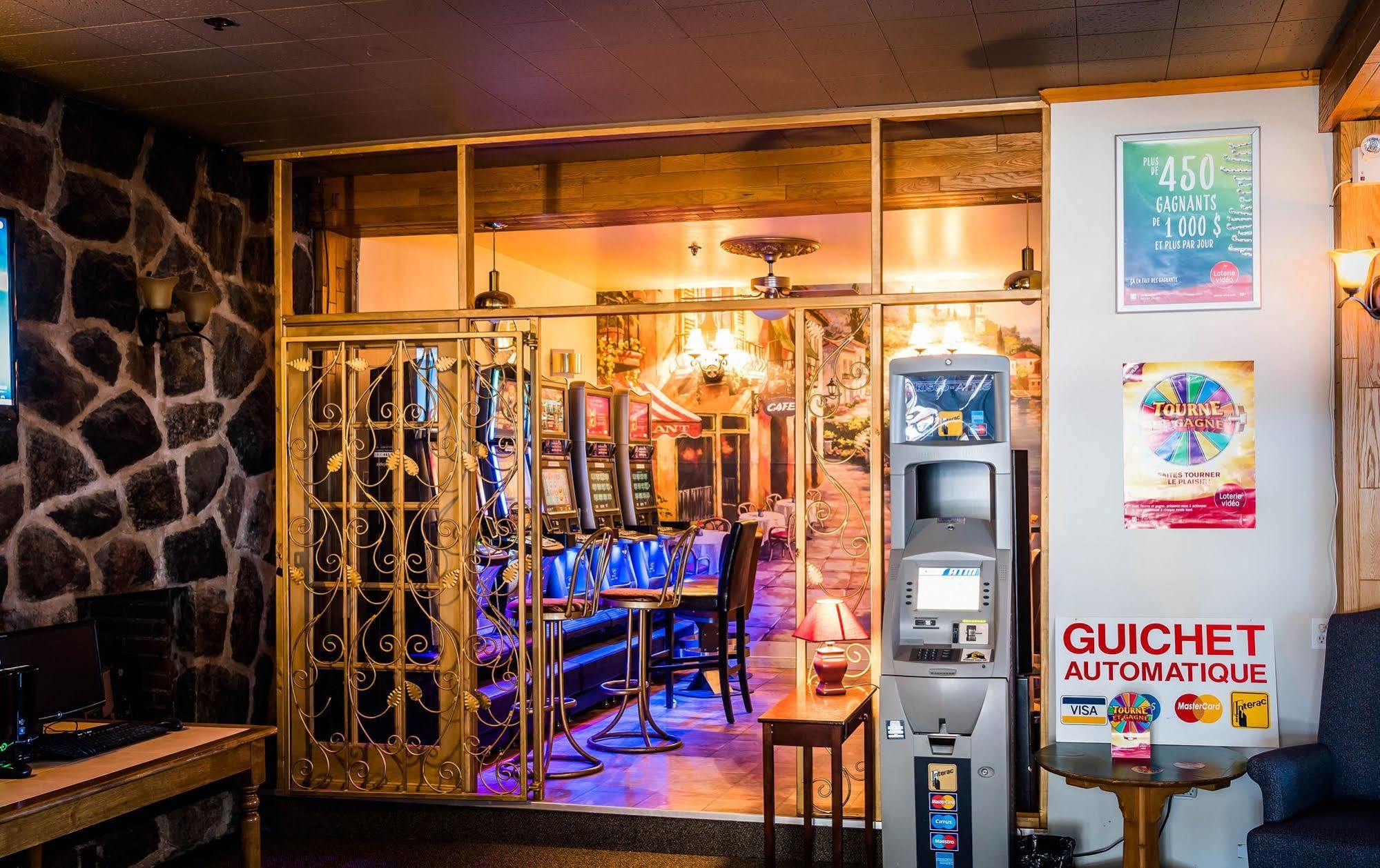Hotel La Caravelle Baie-Comeau Eksteriør billede