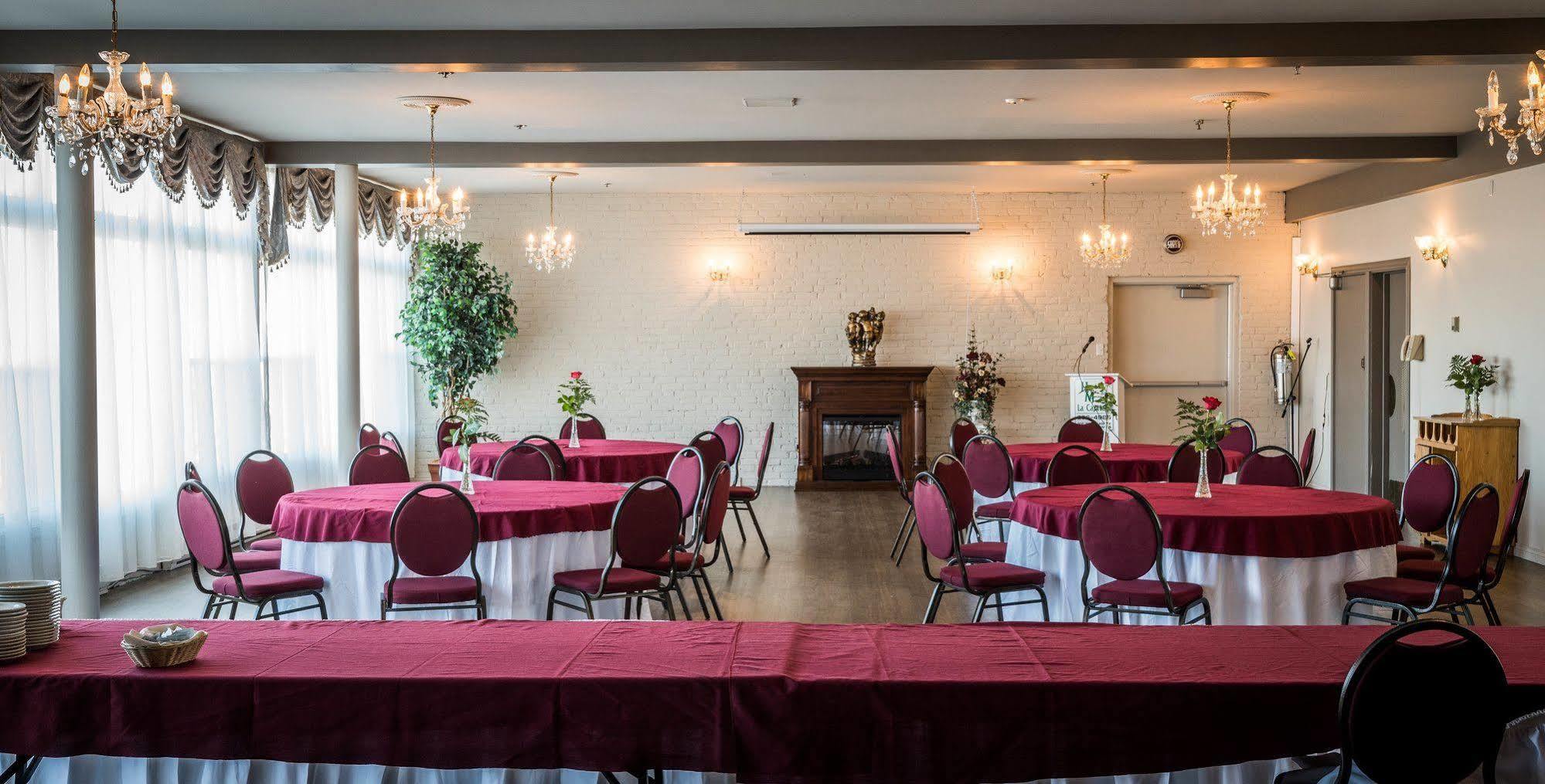 Hotel La Caravelle Baie-Comeau Eksteriør billede